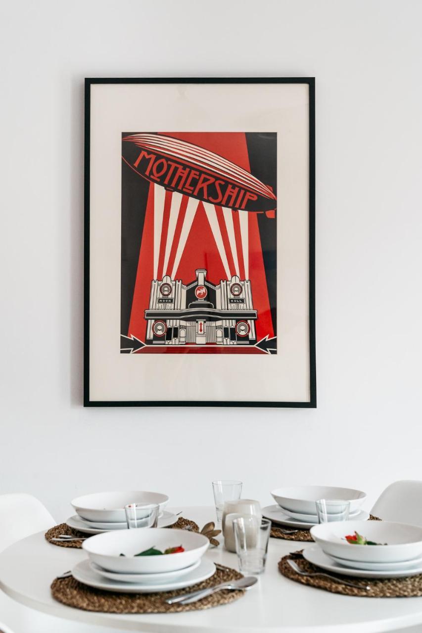 Soho Apartment By Loft Affair Краков Экстерьер фото