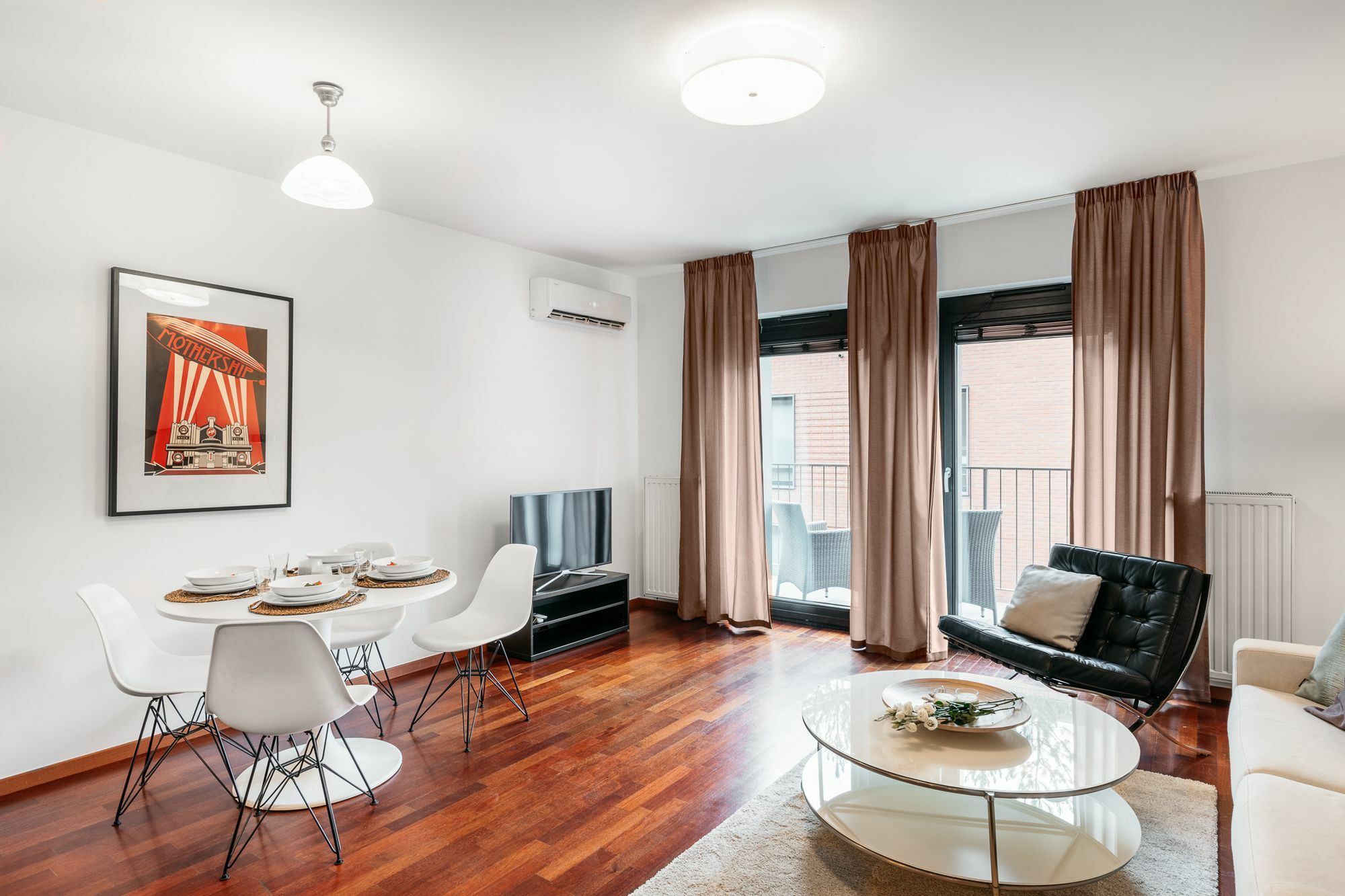 Soho Apartment By Loft Affair Краков Экстерьер фото